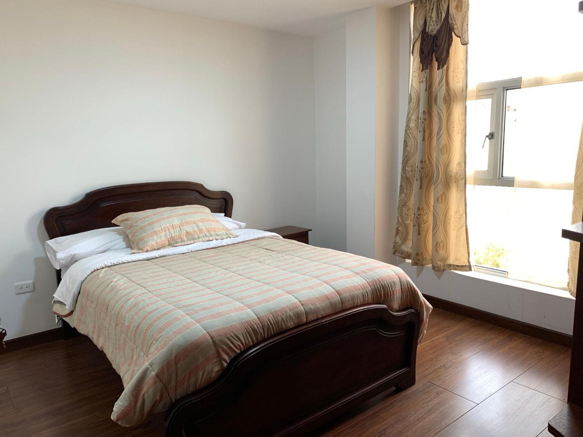 Instant Hotel - Departamento En Ambato Exterior photo